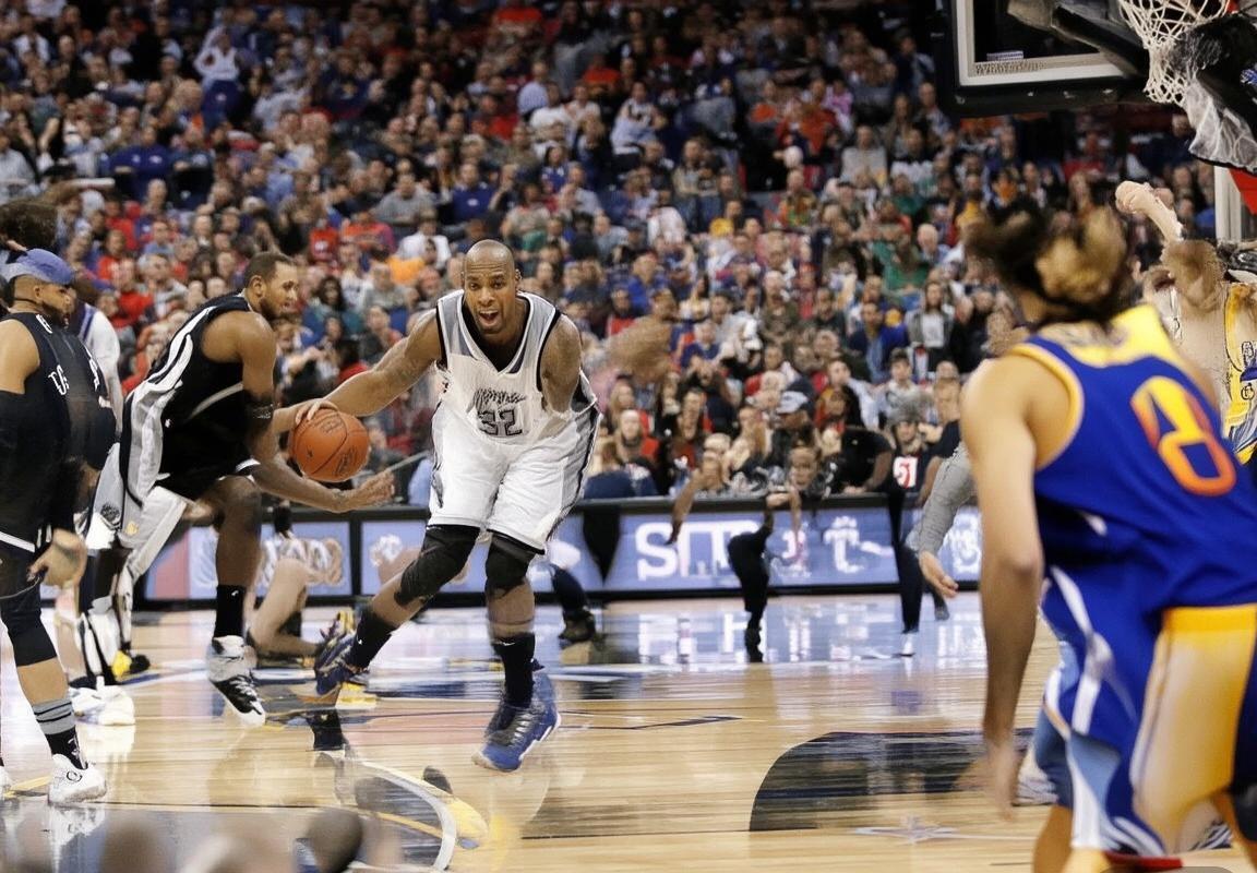 2016-2017 NBA西决：马刺勇士巅峰对决战术解析与亮点回顾(图2)